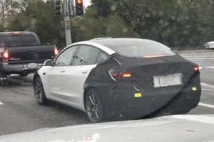 Ŀ˹ Model 3 ·ع